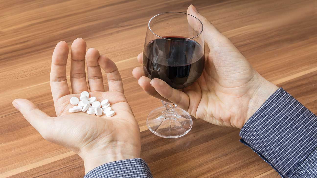 Dangers Of Mixing Alcohol And Antidepressants